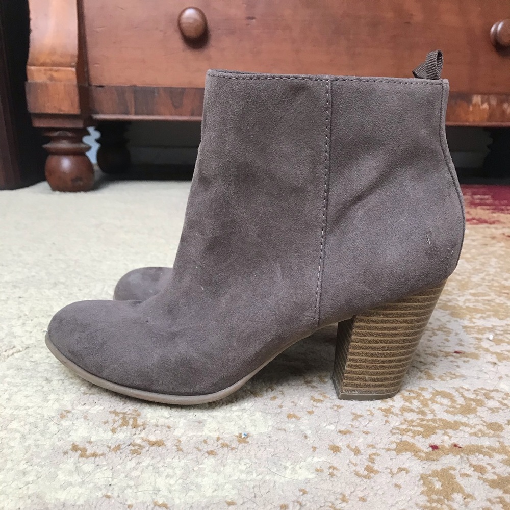 Gap ankle boots